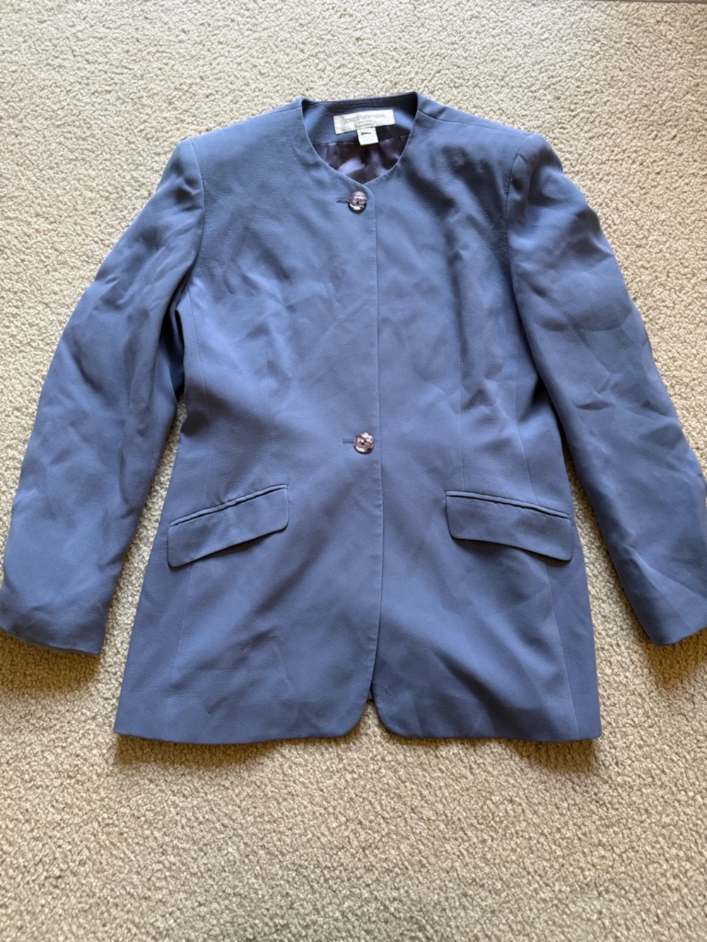 Vintage Jones New York silk blazer